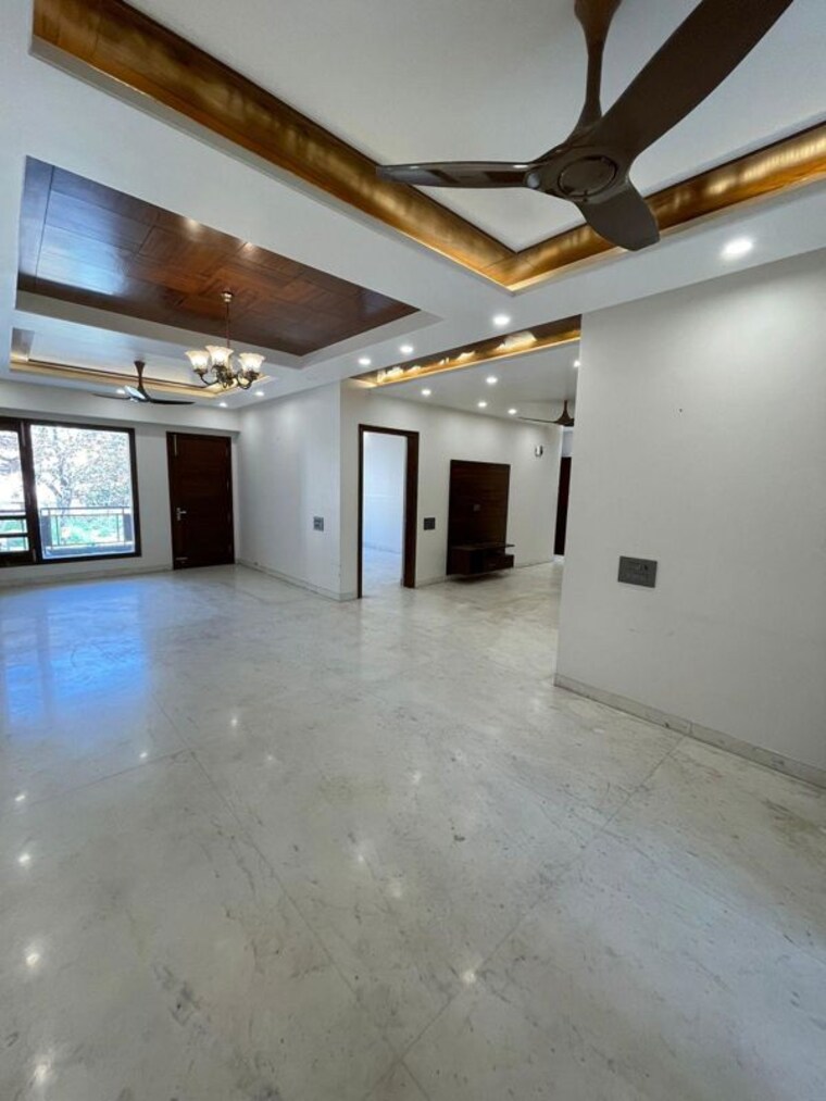 Room, sector 37 3 Bedroom 2000 Sq.Ft. Independent House In Sector 37 Chandigarh 10217610