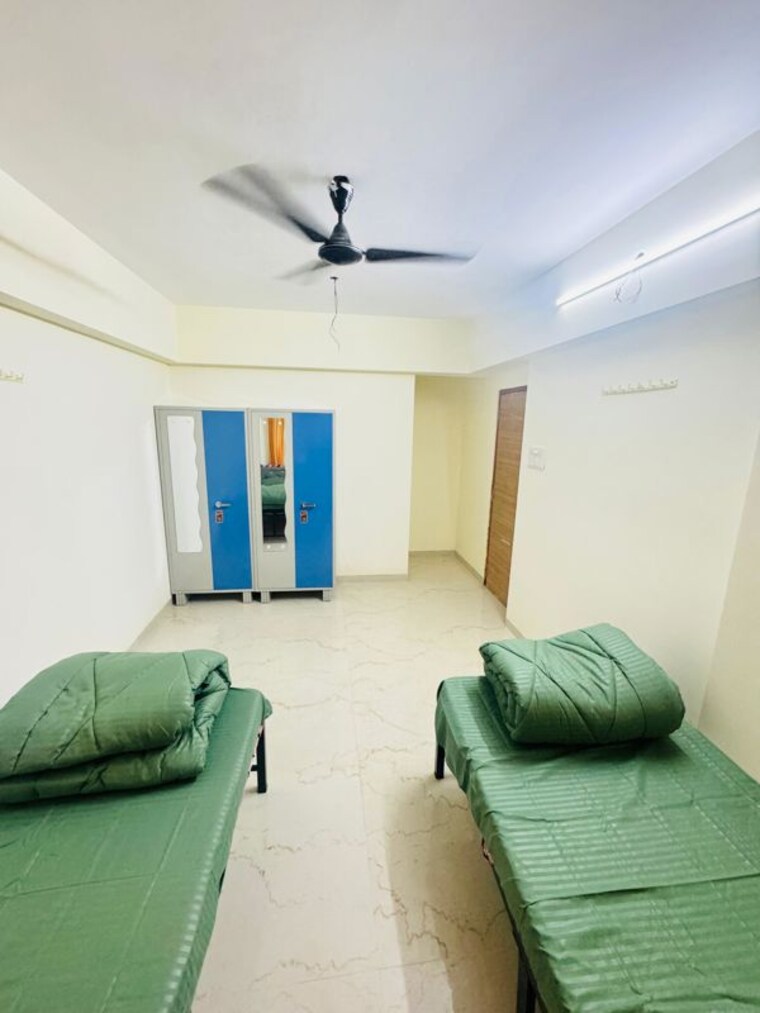 Bedroom, vikhroli west Pg For Boys & Girls In Vikhroli West 10217614