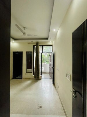 Building Lobby in 3 BHK Independent House at South City Arcade, Sector 41 – for Sale