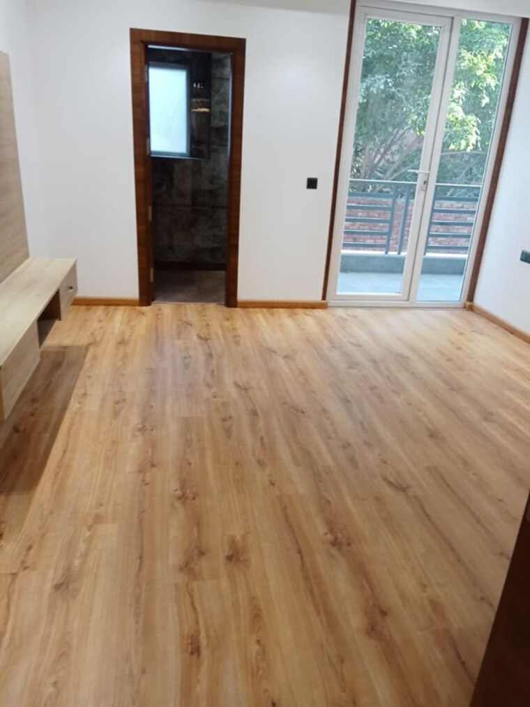 Room, south-city-arcade 3 Bedroom 1500 Sq.Yd. Independent House In Sector 41 Gurgaon 10217545