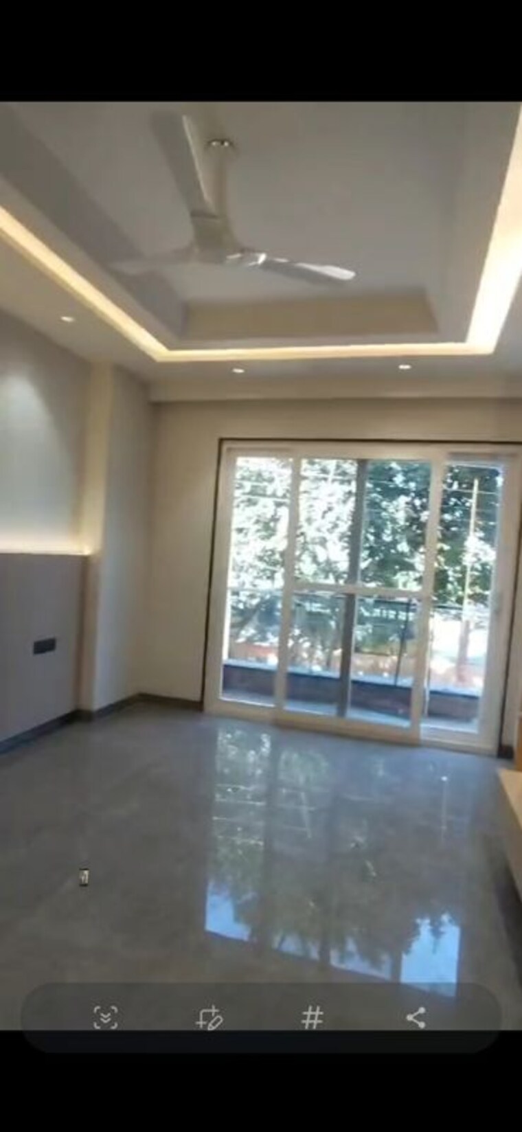 Room, sushant lok i 4 Bedroom 300 Sq.Yd. Builder Floor In Sushant Lok I Gurgaon 10217673