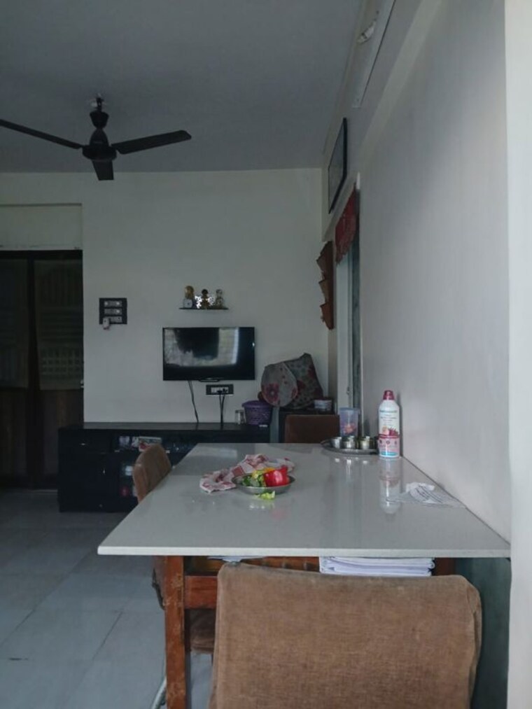 Kitchen, goregaon west 1 Bedroom 500 Sq.Ft. Apartment In Goregaon West Mumbai 10217677