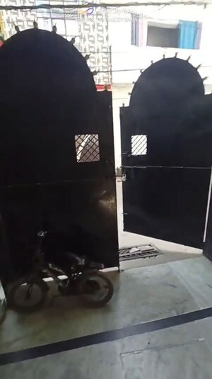 Furnished Amenities in 3 BHK Independent House at Telibagh – for Sale