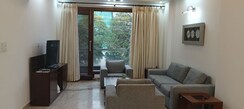 3 BHK + Servant Room Builder Floor For Rent in Defence Colony