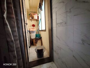 Bathroom in 3.5 BHK Apartment at Prakruti Pearl, Ghodbunder Road – for Rent