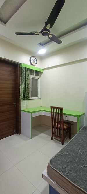 Study Room in 2.5 BHK Apartment at Saheel Itrend City Life, Hinjewadi – for Rent