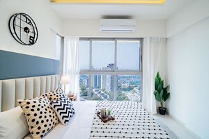 Bedroom in 2 BHK Apartment at Goregaon West – for Sale