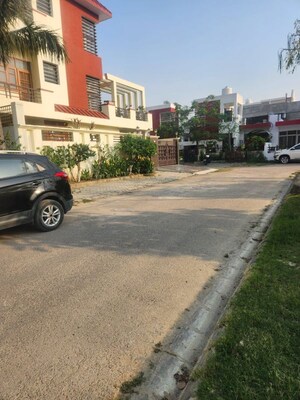 Parking in 2 BHK Independent House at Sushant Golf City – for Sale