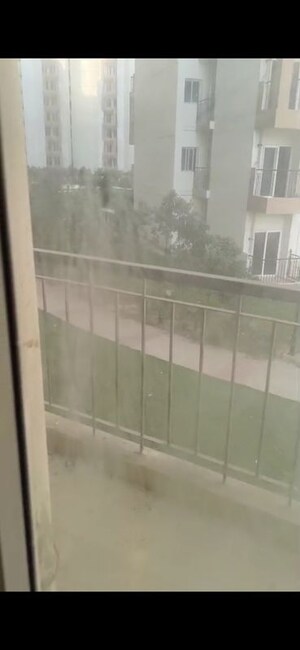 Balcony in 1 BHK Apartment at Amrapali Ivory Heights, Amrapali Dream Valley – for Rent