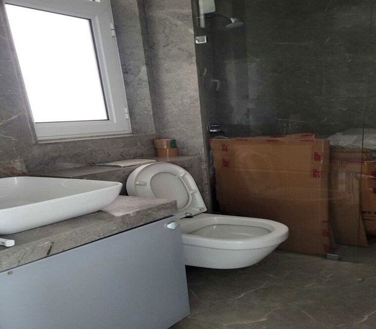 Bathroom, lalbaug 2.5 Bedroom 950 Sq.Ft. Apartment In Lalbaug Mumbai 10217758