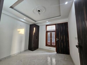 2 BHK Builder Floor For Sale in Saket