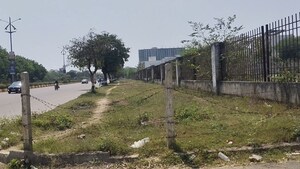  Plot For Sale in Sushant Golf City