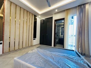 Bedroom in 3 BHK Builder Floor at BPTP Green Oaks, Sector 70a – for Sale