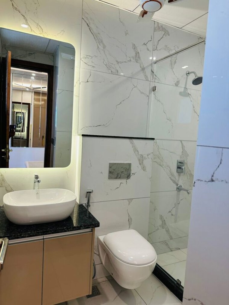 Bathroom, bptp-green-oaks 3 Bedroom 1500 Sq.Ft. Builder Floor In Sector 70a Gurgaon 10217749