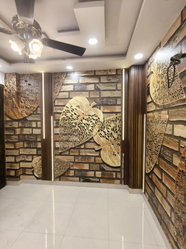 Balcony, uttam nagar 2 Bedroom 60 Sq.Yd. Apartment In Uttam Nagar Delhi 10217774