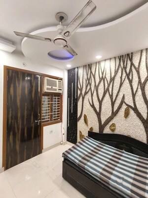 Master Bedroom in 2 BHK Apartment at Uttam Nagar – for Rent