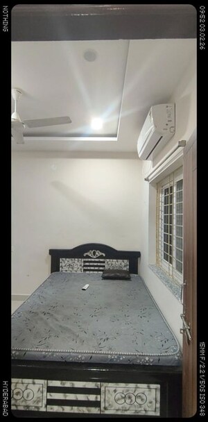 Room in 3 BHK Apartment at Puppalaguda – for Rent