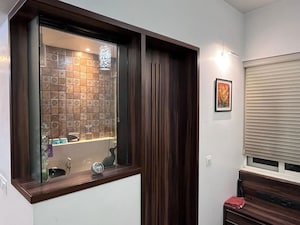Bedroom in 3 BHK Apartment at Sudhir Avanti, Prabhat Road – for Rent