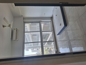 Furnished Amenities in 2 BHK Apartment at L&T Crescent Bay T2, Parel – for Rent