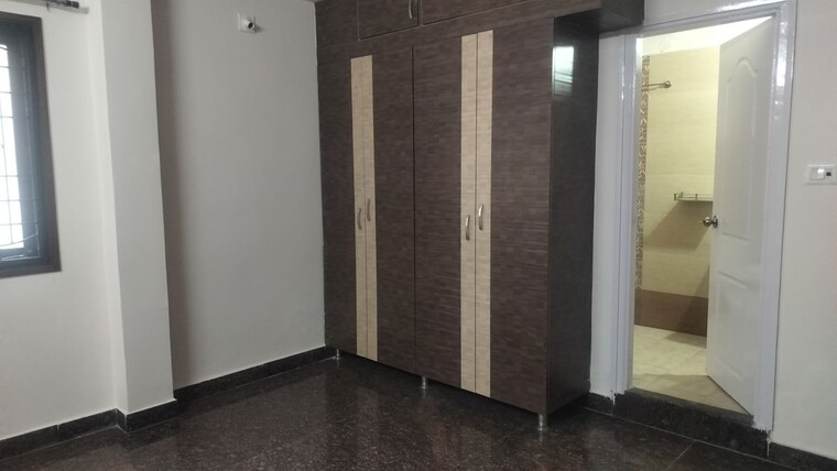 Room, banjara hills 3 Bedroom 1800 Sq.Ft. Apartment In Banjara Hills Hyderabad 10217839