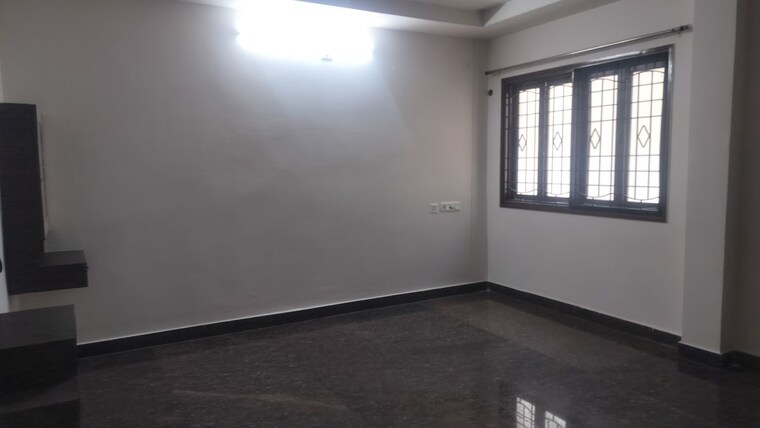 Room, banjara hills 3 Bedroom 1800 Sq.Ft. Apartment In Banjara Hills Hyderabad 10217839