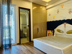 Bedroom in 3 BHK Builder Floor at Sector 63a – for Sale