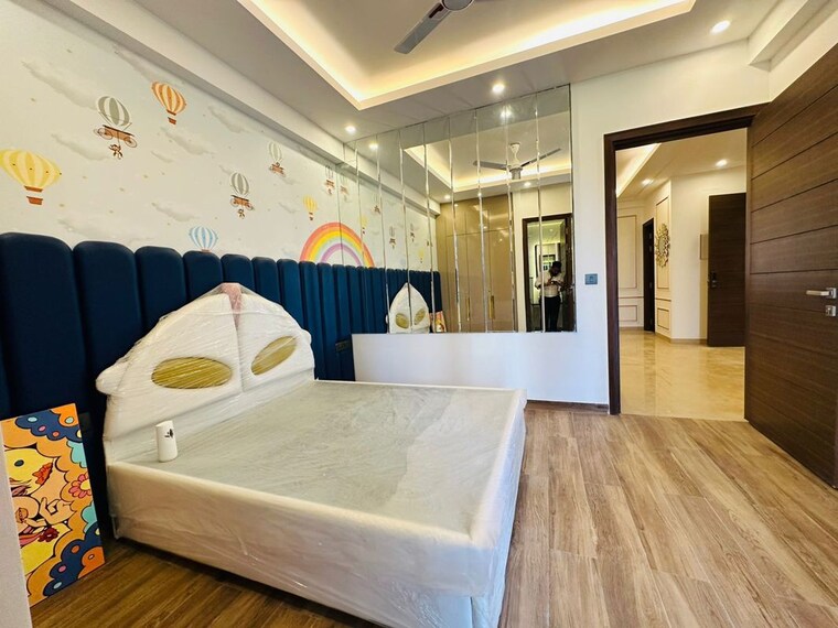 Bedroom, sector 63a 3 Bedroom 1500 Sq.Ft. Builder Floor In Sector 63a Gurgaon 10217840