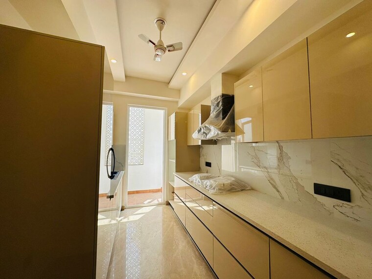Kitchen, sector 63a 3 Bedroom 1500 Sq.Ft. Builder Floor In Sector 63a Gurgaon 10217840