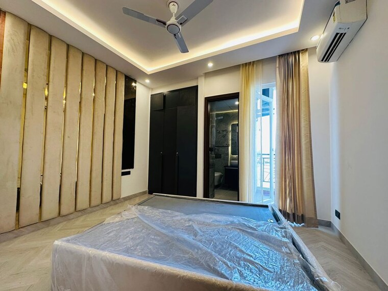 Bedroom, sector 63a 3 Bedroom 1500 Sq.Ft. Builder Floor In Sector 63a Gurgaon 10217840