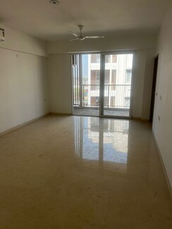 3 BHK + Servant Room Apartment For Sale in DLF Gardencity Enclave