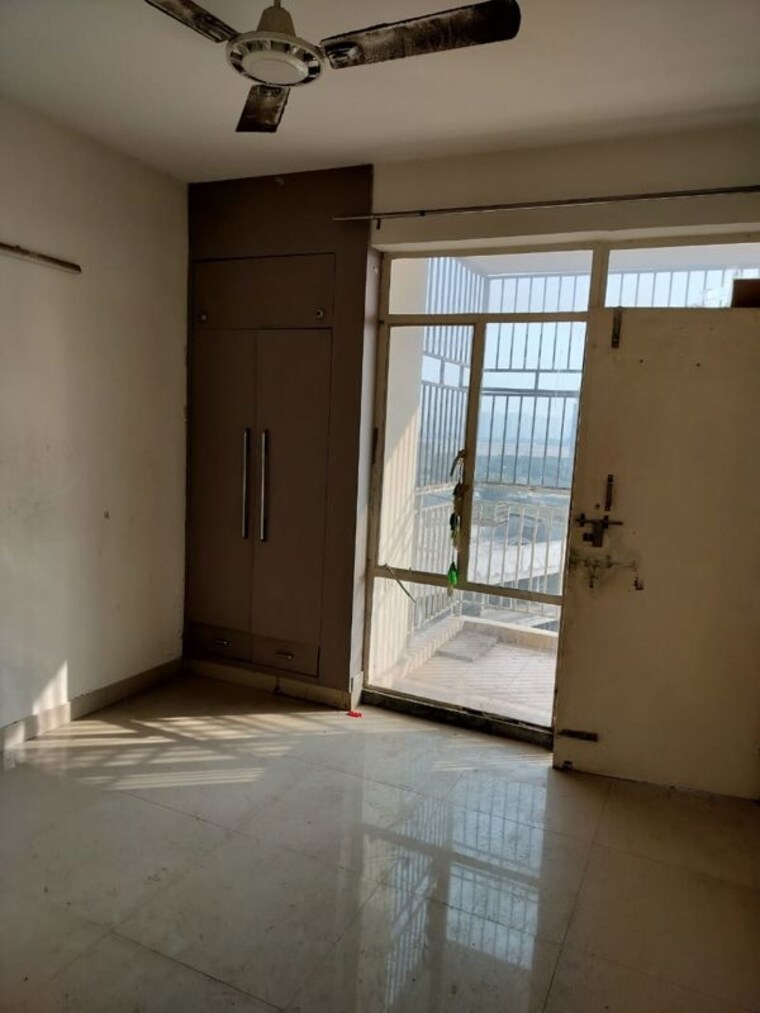 Room, suncity-avenue-102 2 Bedroom 632 Sq.Ft. Apartment In Sector 102 Gurgaon 10217911