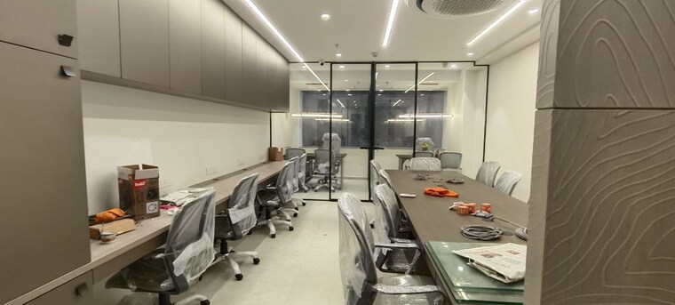 Team Area, the-crescent-business-park Commercial Office Space 780 Sq.Ft. In Sakinaka Mumbai 10217952
