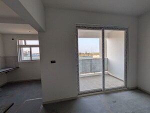 Room in 1 BHK Apartment at Provident Ecopolitan, Marenahalli – for Sale