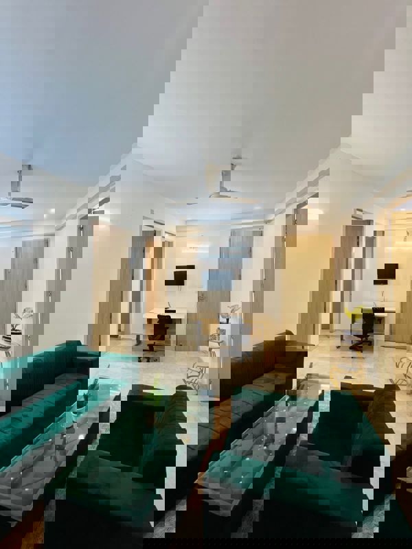 3 BHK 2700 Sq.Ft. Apartment in DLF City Gurgaon