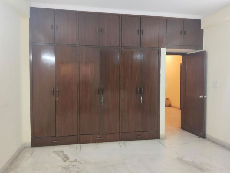 Room, hauz khas 3 Bedroom 1500 Sq.Ft. Builder Floor In Hauz Khas Delhi 10218068