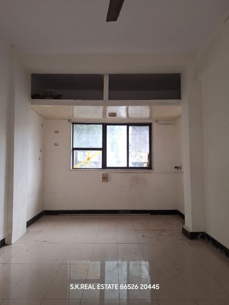 Room, je-and-vee-om-trimurti 3 Bedroom 941 Sq.Ft. Apartment In Malad East Mumbai 10218088