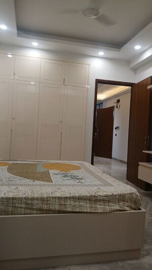 Building Lobby in 3 BHK Builder Floor at Saket – for Rent