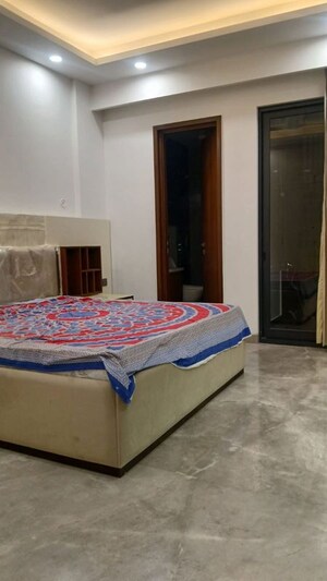 3 BHK Builder Floor For Rent in Saket