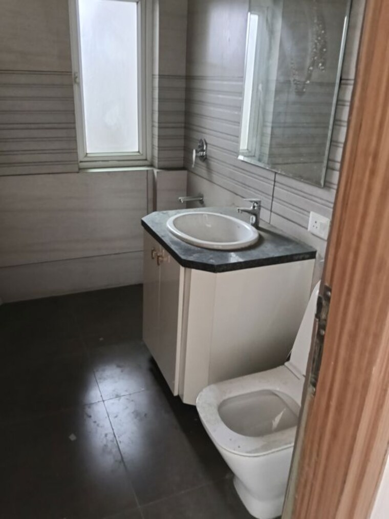 Bathroom, the-center-court 3 Bedroom 2175 Sq.Ft. Apartment In Sector 88a Gurgaon 10218213