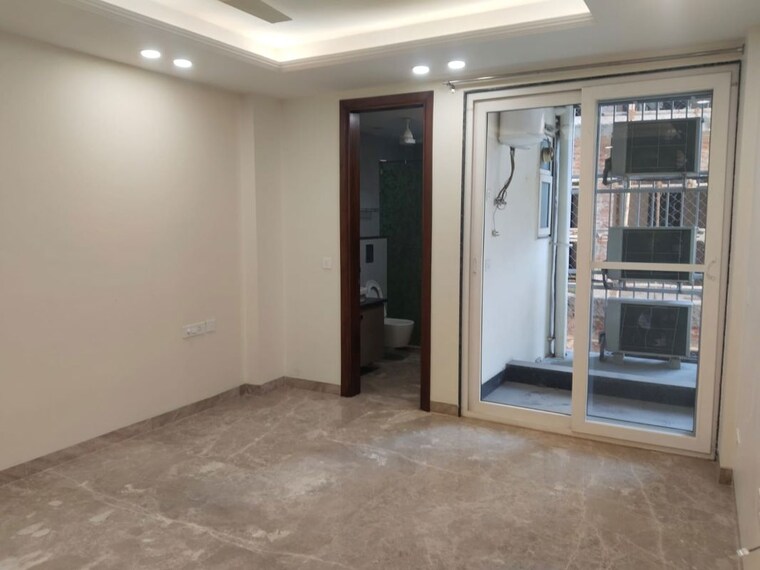 Room, greater kailash ii 4 Bedroom 2000 Sq.Ft. Builder Floor In Greater Kailash ii Delhi 10218216