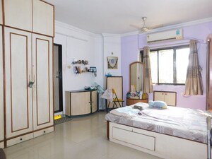 Bedroom in 3 BHK Apartment at Chembur – for Sale