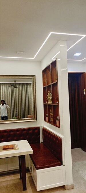 Furnished Amenities in 2.5 BHK Apartment at Hiranandani Cardinal, Ghodbunder Road – for Rent