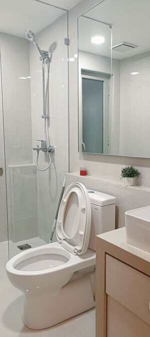 Bathroom in 2.5 BHK Apartment at Hiranandani Cardinal, Ghodbunder Road – for Rent