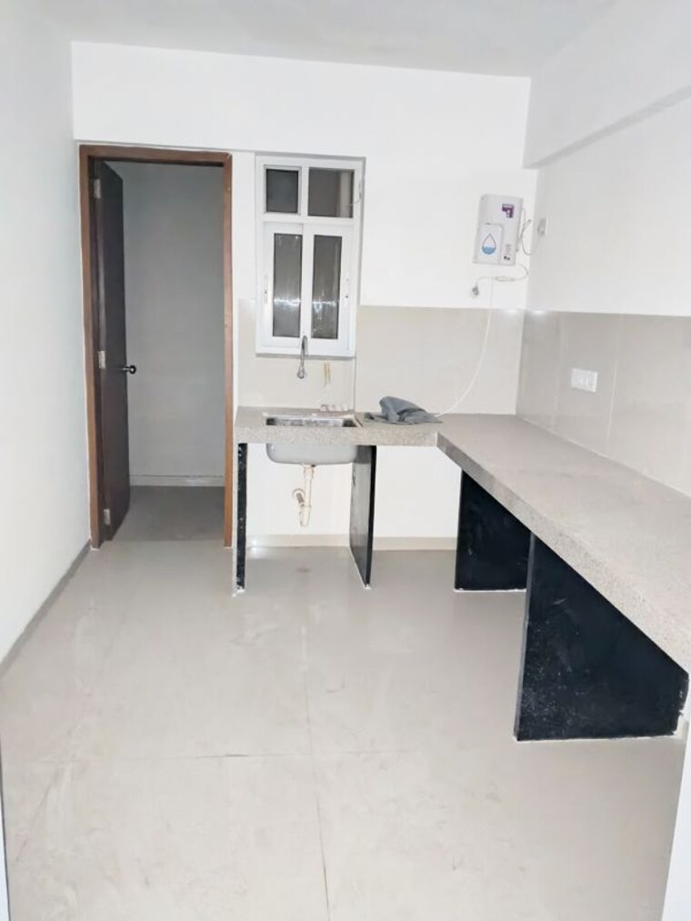 Kitchen, gagan-ela 3 Bedroom 1150 Sq.Ft. Apartment In Nibm Road Pune 10218309