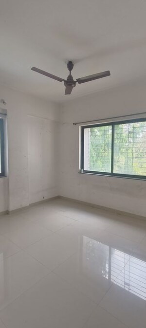 Room in 2 BHK Apartment at Dapodi – for Rent