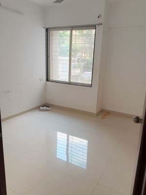 Room in 2.5 BHK Apartment at Kanchan Royal Exotica, Kondhwa – for Rent