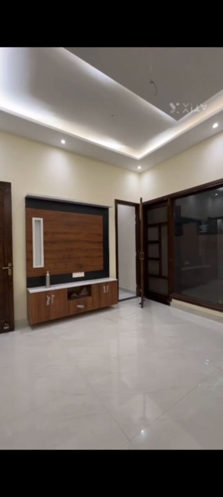 Room, home-town 3 Bedroom 1604 Sq.Ft. Apartment In Patiala Road Zirakpur 10218383