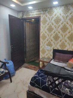 2 BHK + Extra Room Apartment For Sale in Arun Vihar