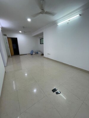 Room in 3 BHK Apartment at Lodha Aurum, Kanjurmarg East – for Rent