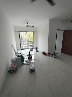 Living Room in 2 BHK Builder Floor at Ghatkopar East – for Rent